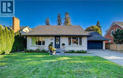 191 JOHN Street W Waterloo ON N2L1C6