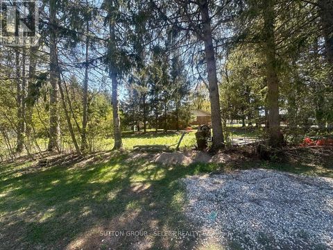 14 MACTAVESH CRESCENT Bluewater (Bayfield) ON N0M1G0