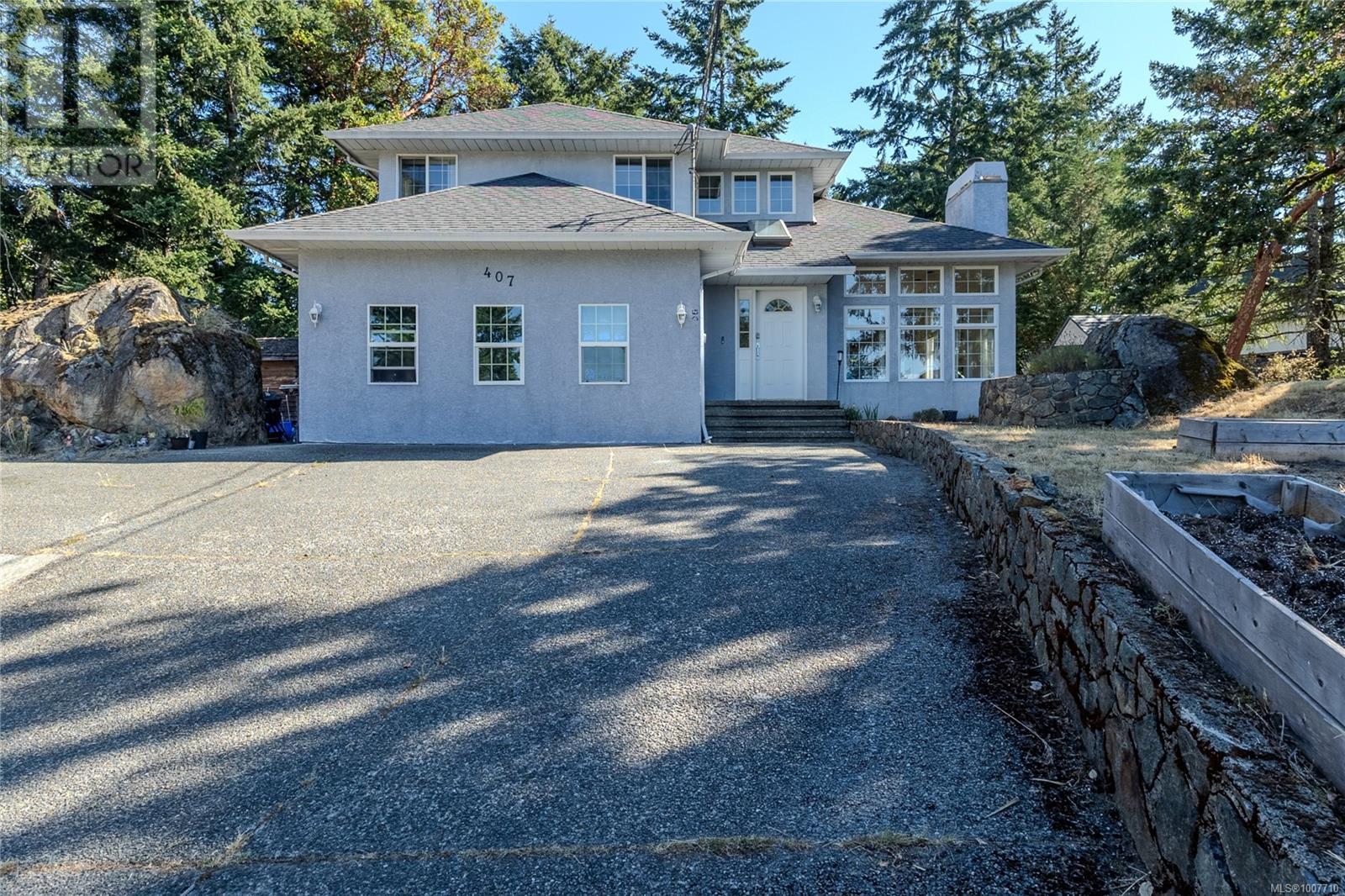 407 Coralee Pl