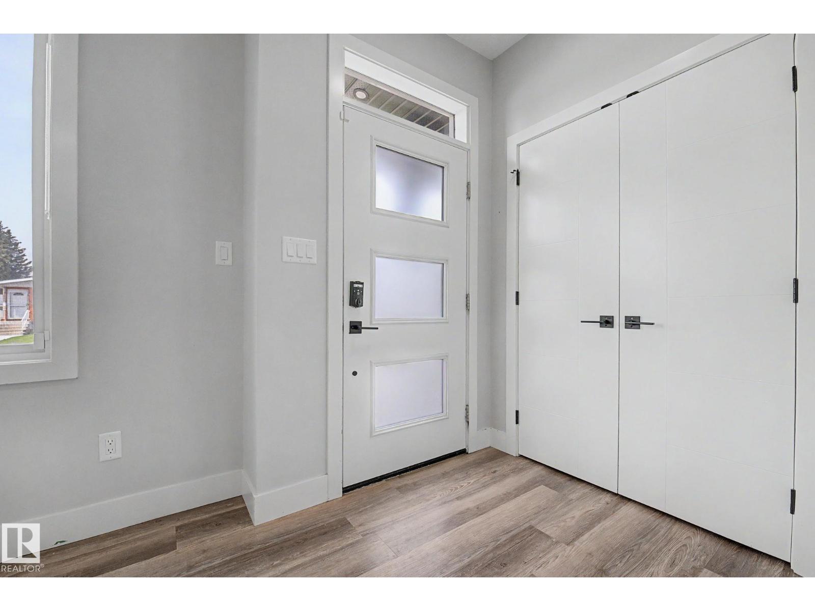 10333 157 ST NW