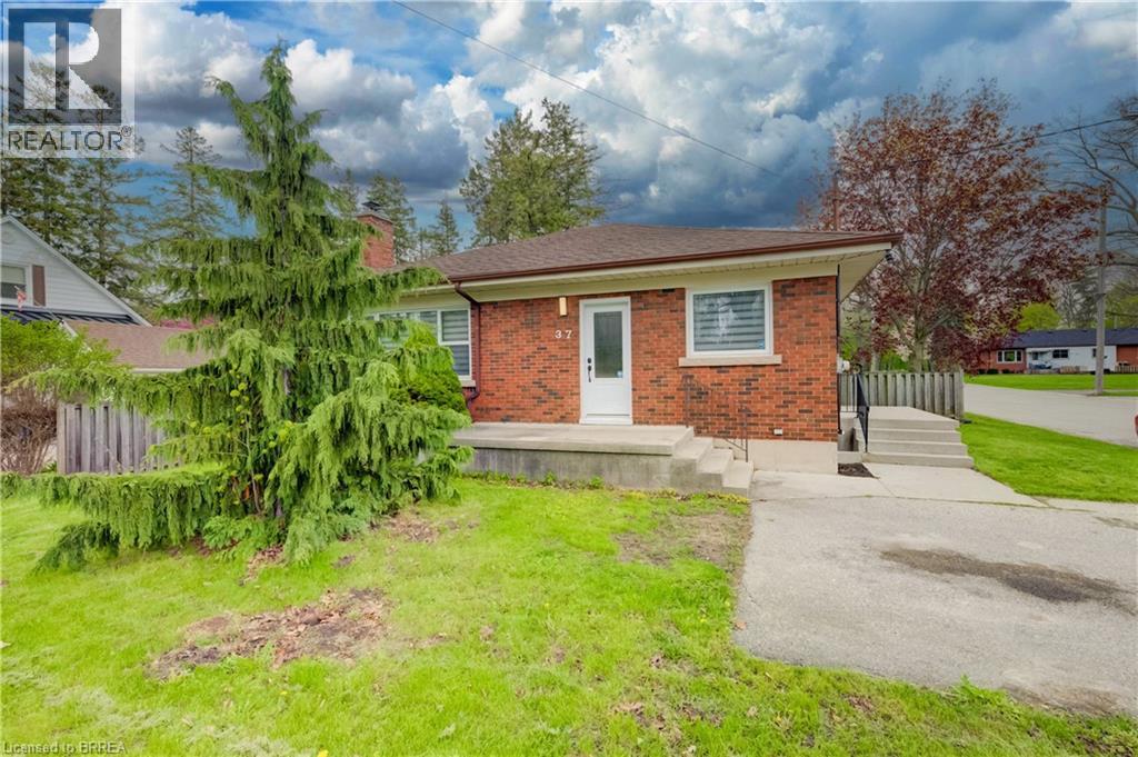 37 GLENWOOD Drive