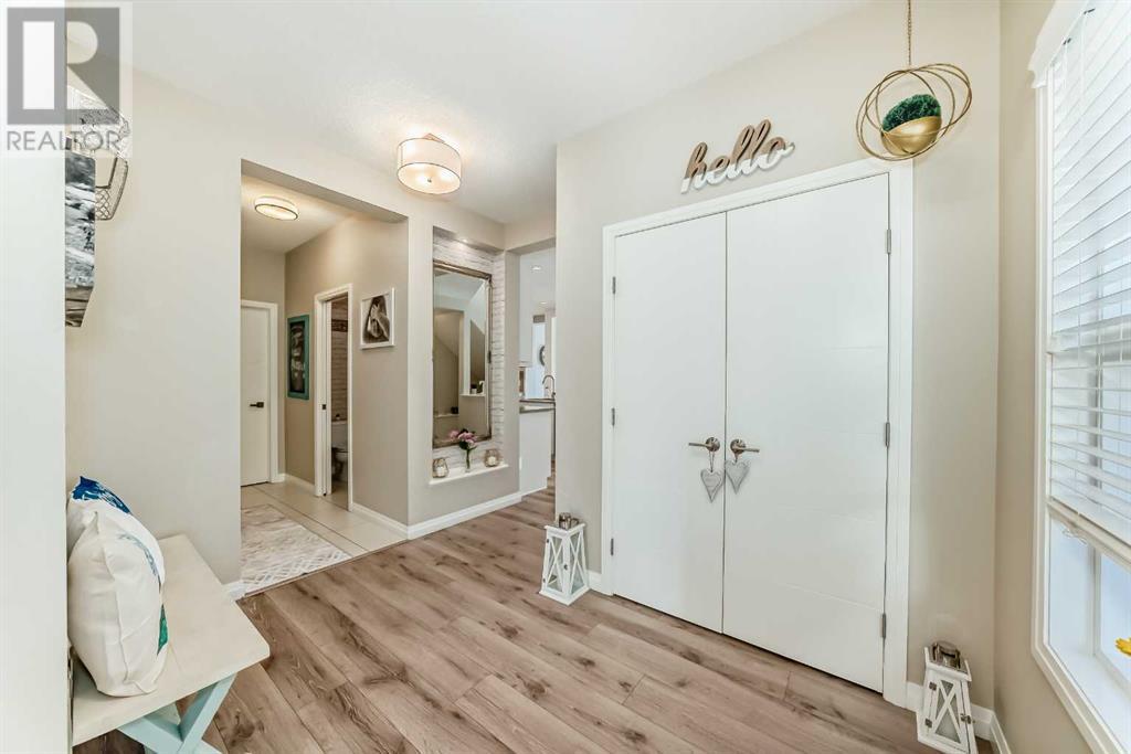 212 Auburn Meadows Crescent SE