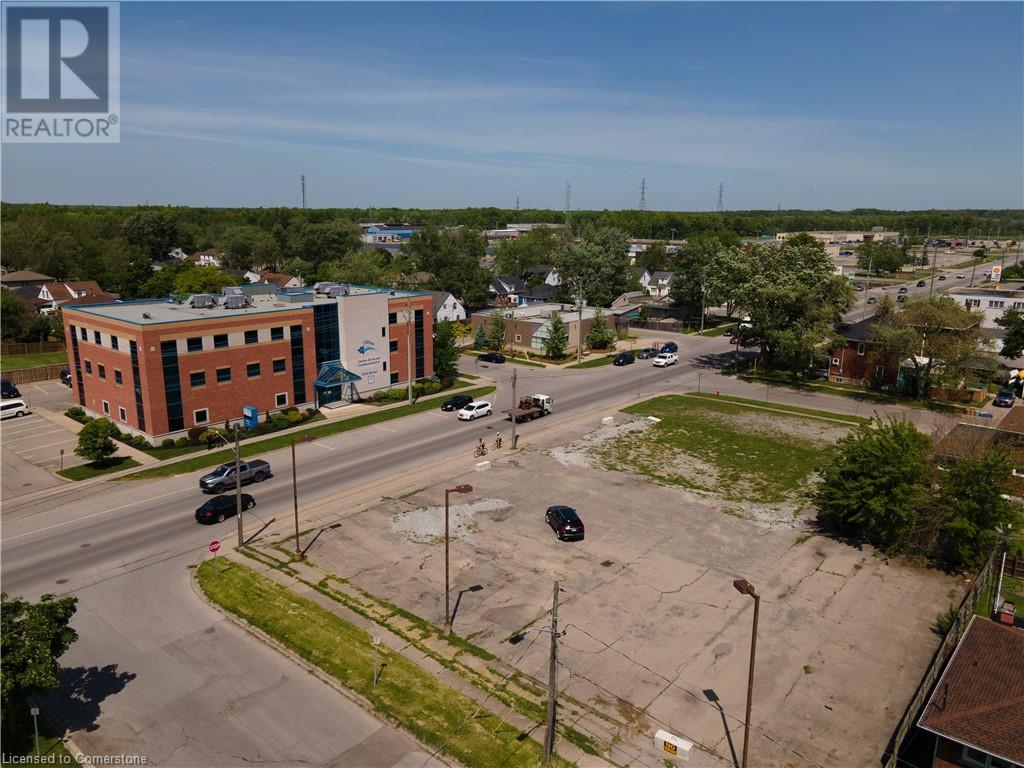 811 EAST MAIN Street