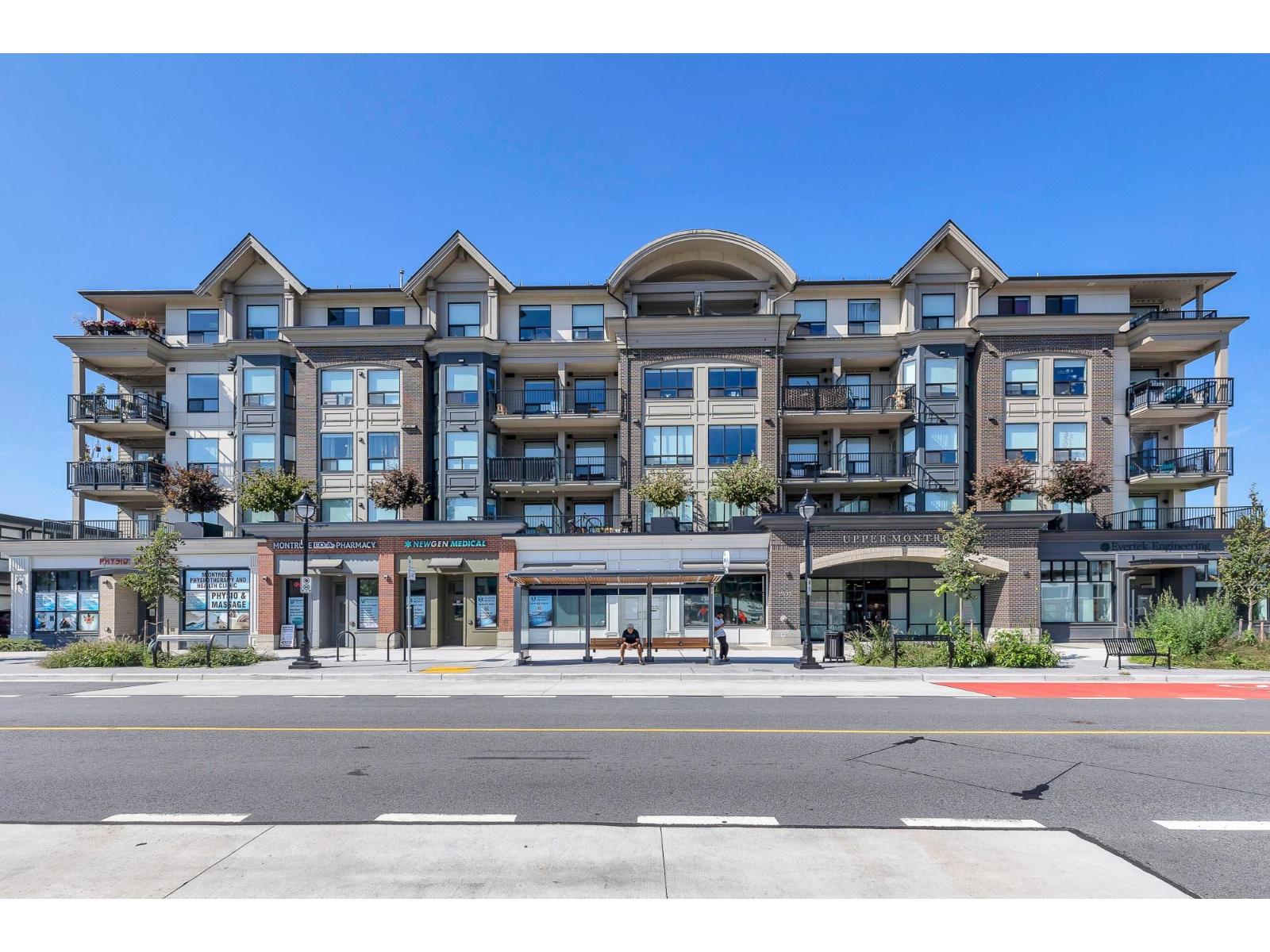 514 2493 MONTROSE AVENUE