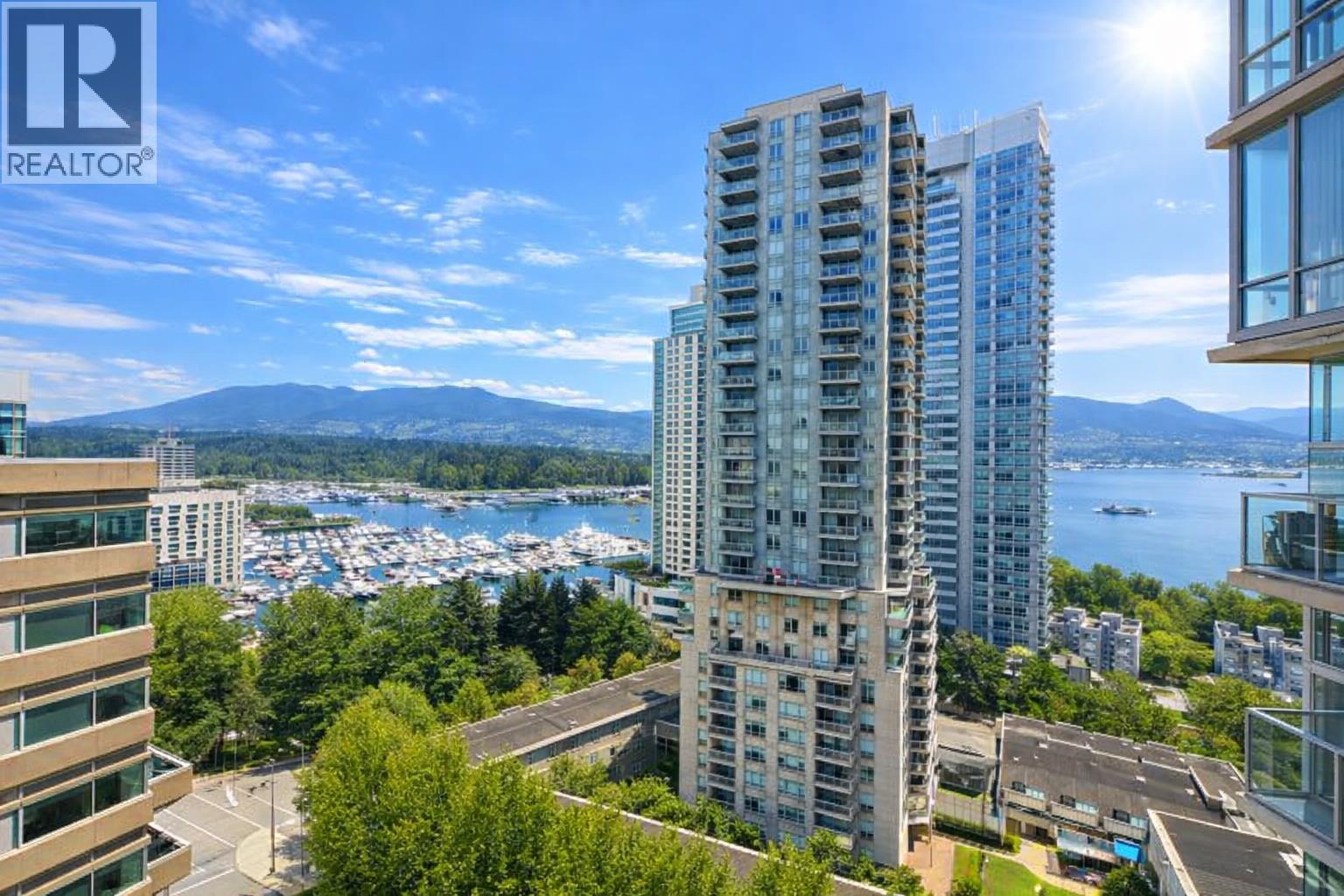 1404 1228 W HASTINGS STREET