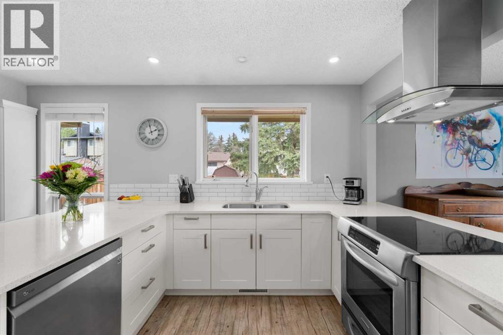 38 Suntree Lane