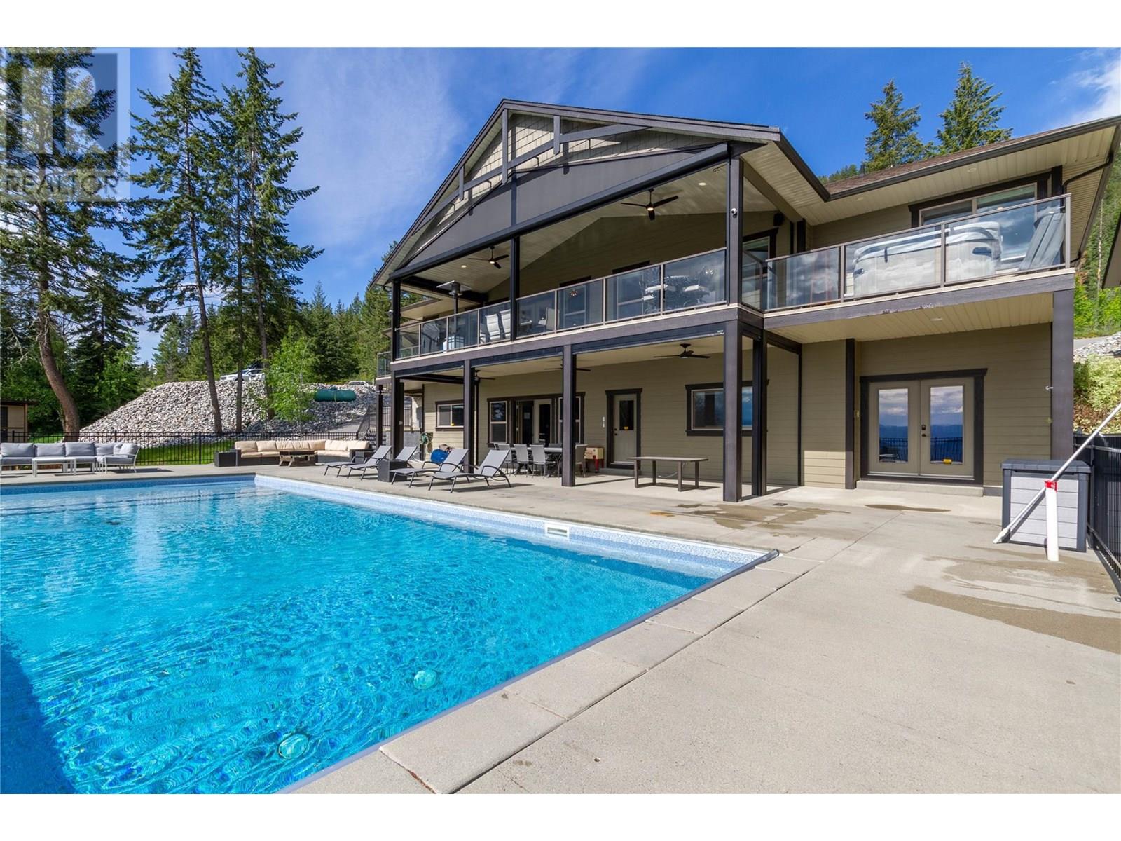 6032 Lynx Drive