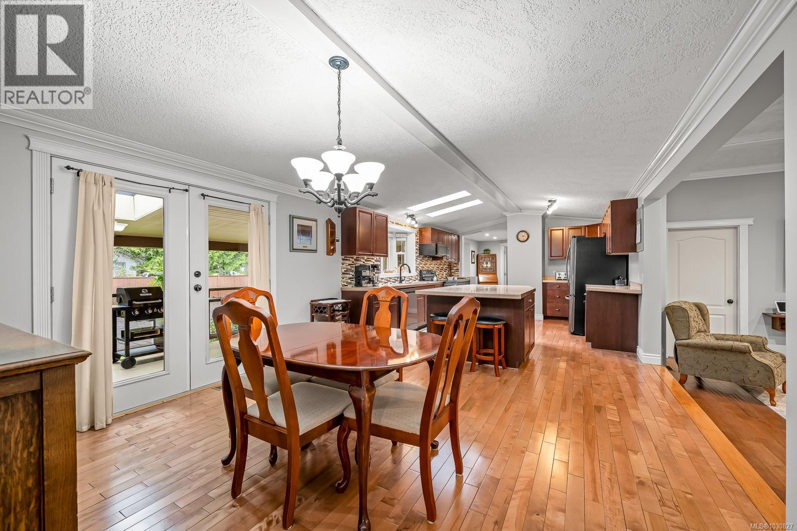 1941 Burdyny Rd