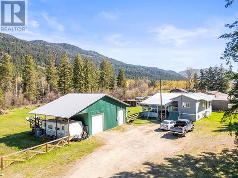 1371 6 Highway Cherryville BC V0E2G1