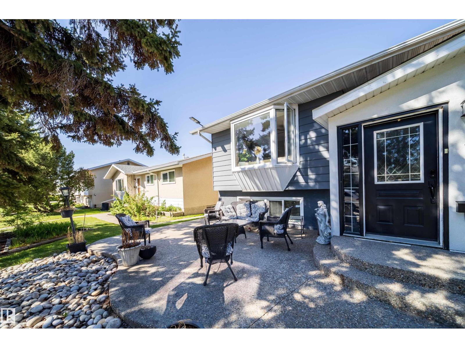 14808 96 ST NW