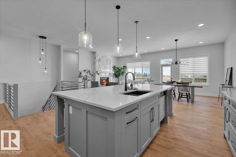 2003 GENESIS LN Stony Plain AB T7Z0K5