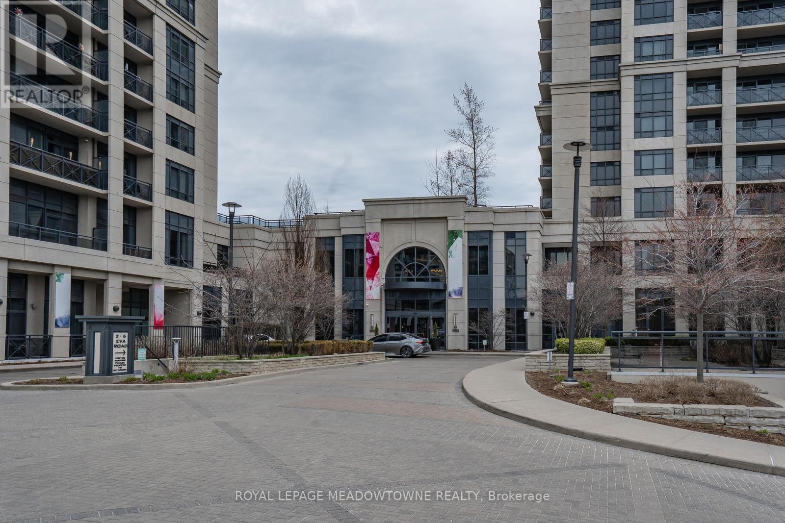 2421 - 2 EVA ROAD W