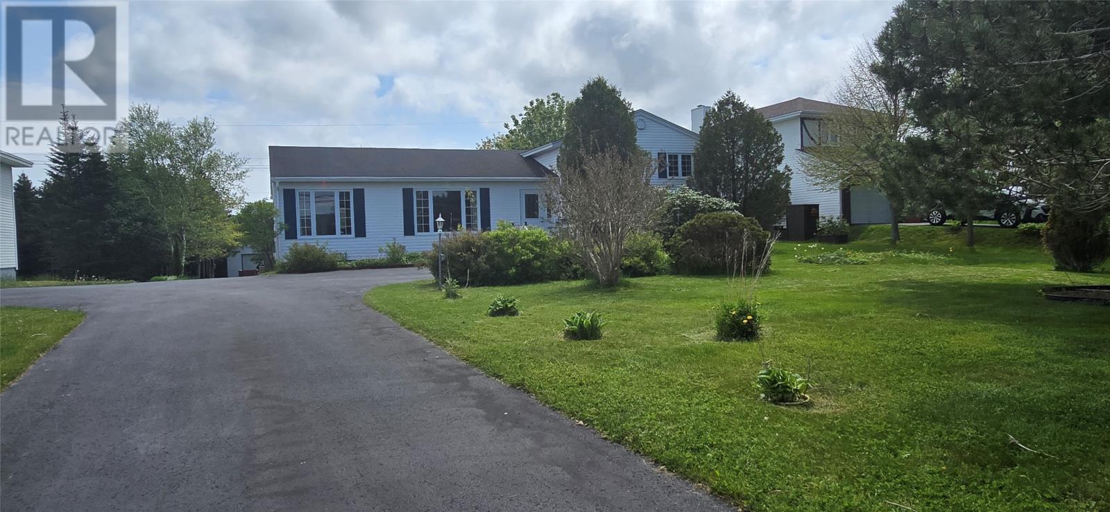 61 Creston Boulevard