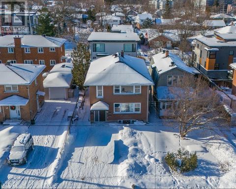 220 COMPTON AVENUE Ottawa ON K2B5A9