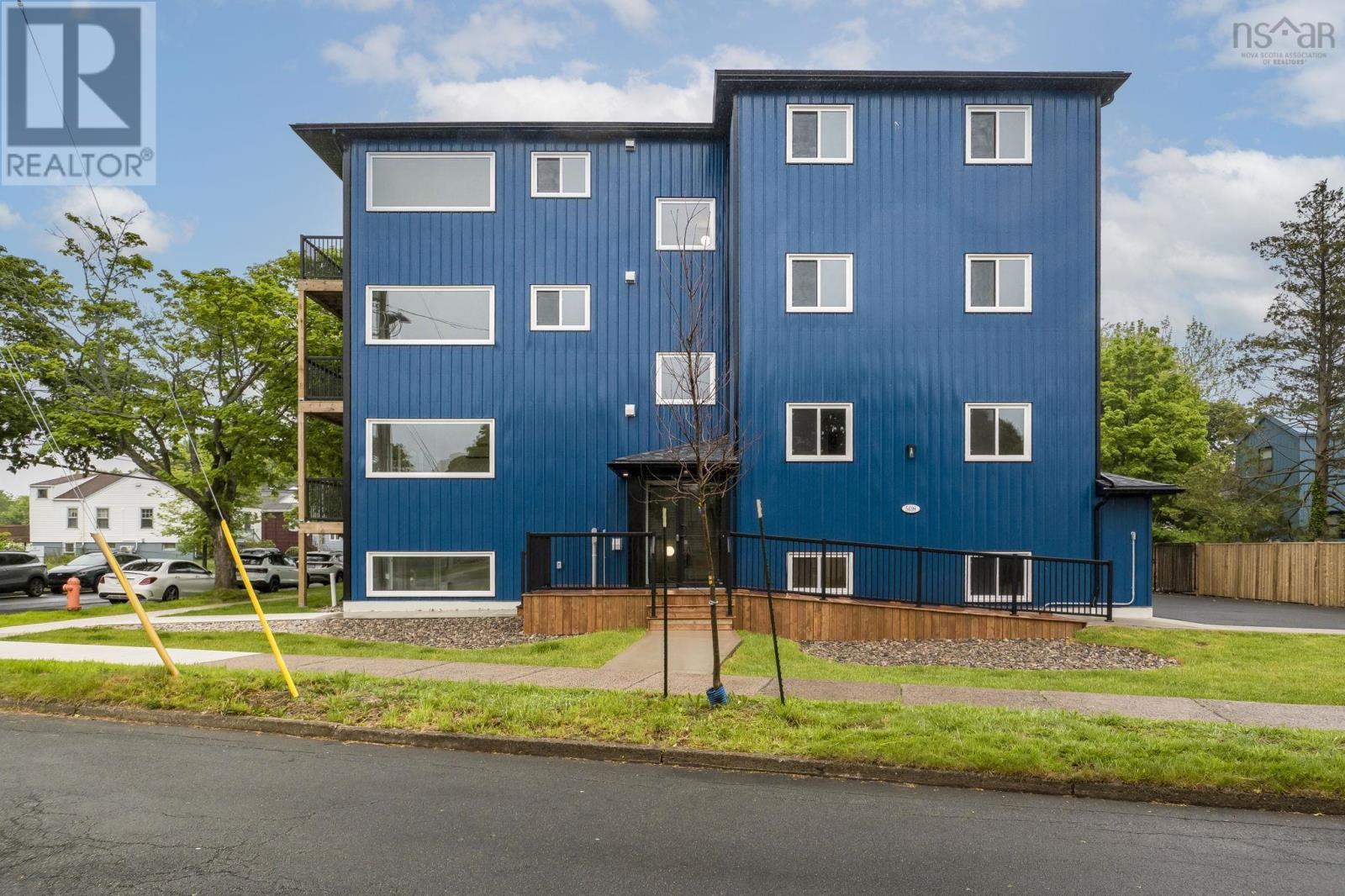 Photo 1 of 30 — 1 5698 Normandy Drive Unit 1, Halifax, NS B3K4J7