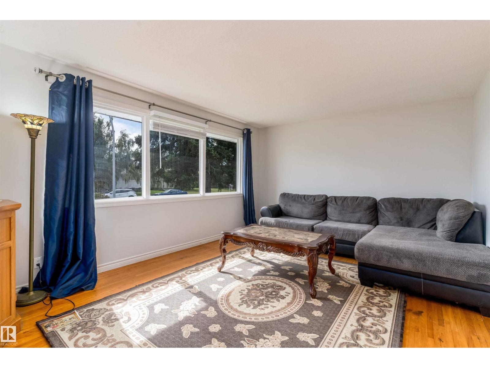 10762 164 ST NW