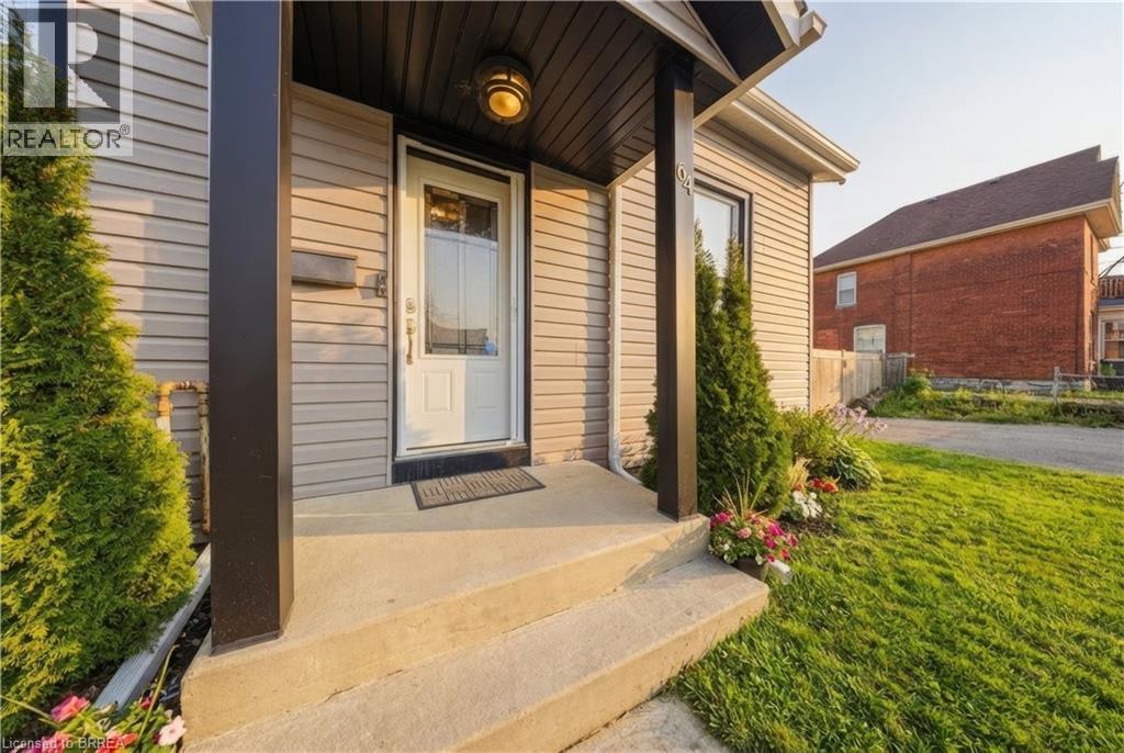 64 RICHARDSON Street