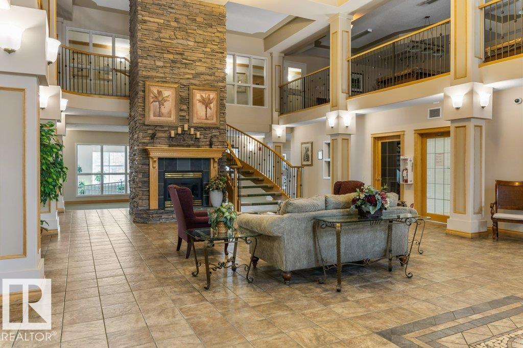 #313 11260 153 AV NW