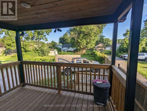 262 DUNDAS STREET E Woodstock ON N4S1B1