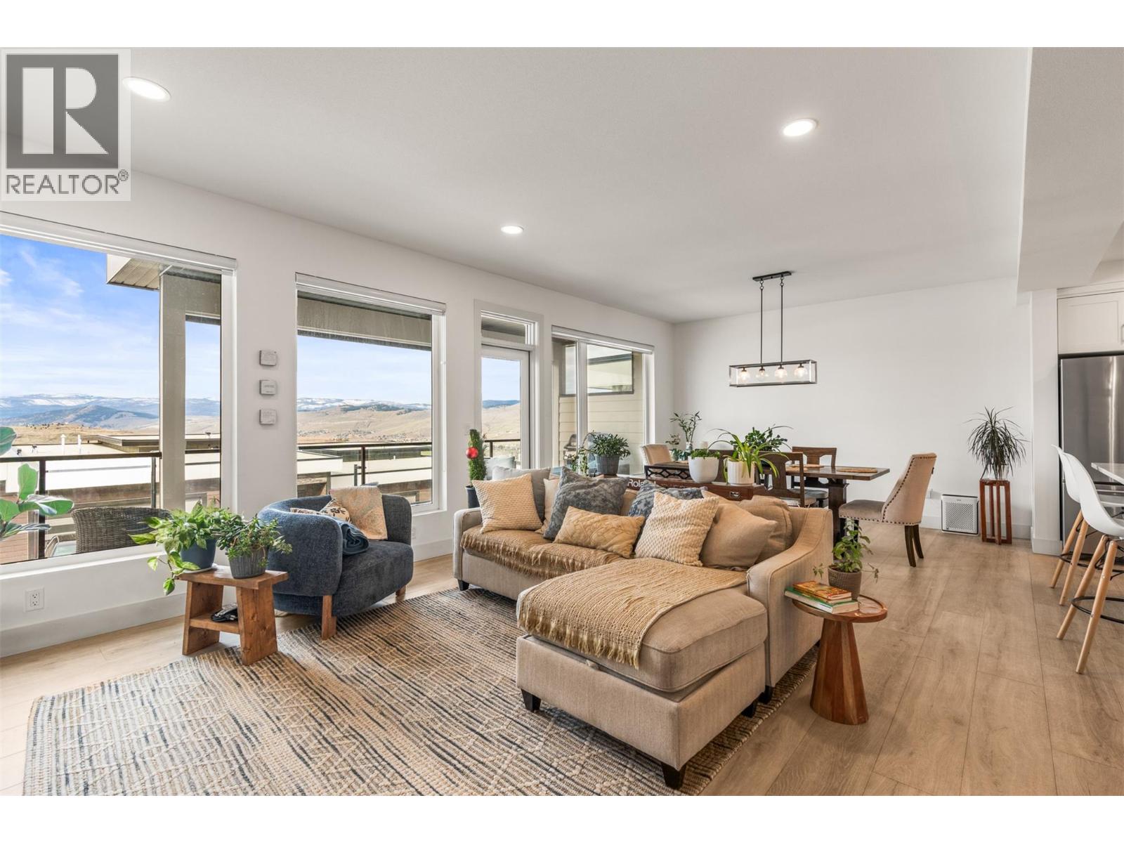 1000 Mt Robson Place Unit# 29