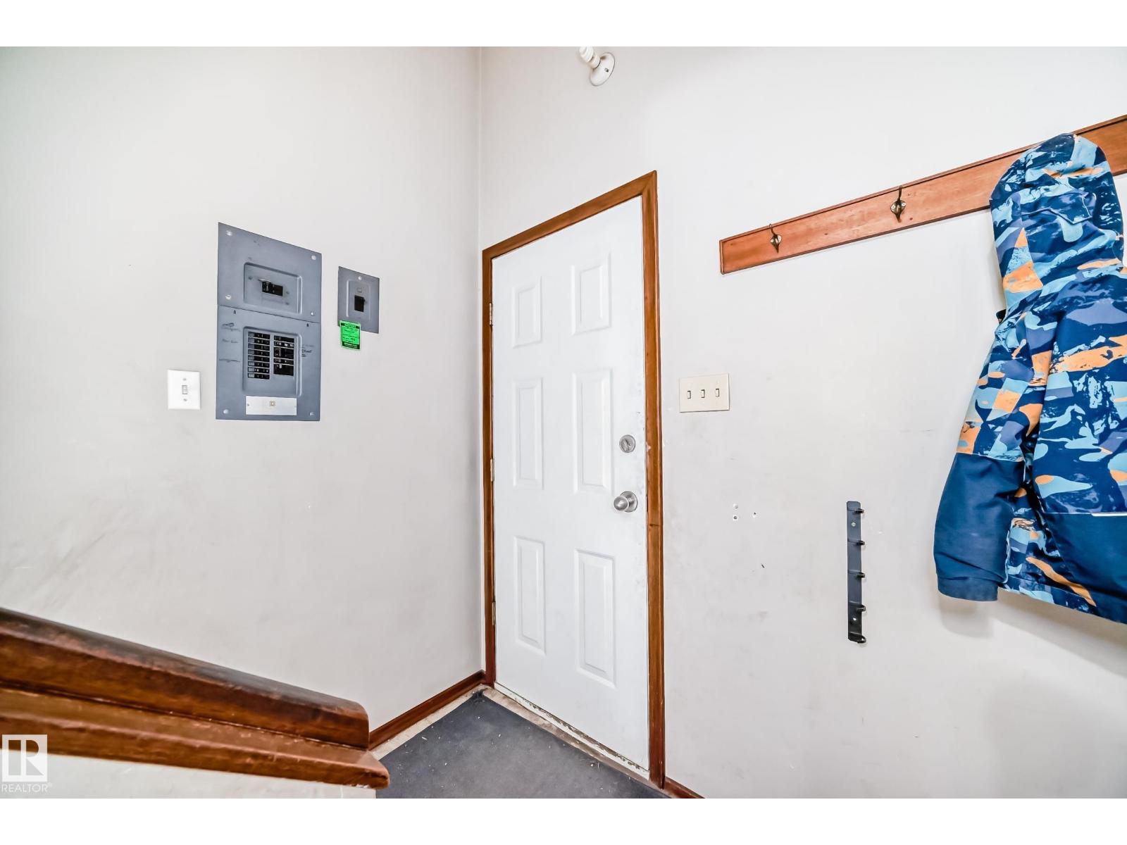 12825 102 ST NW