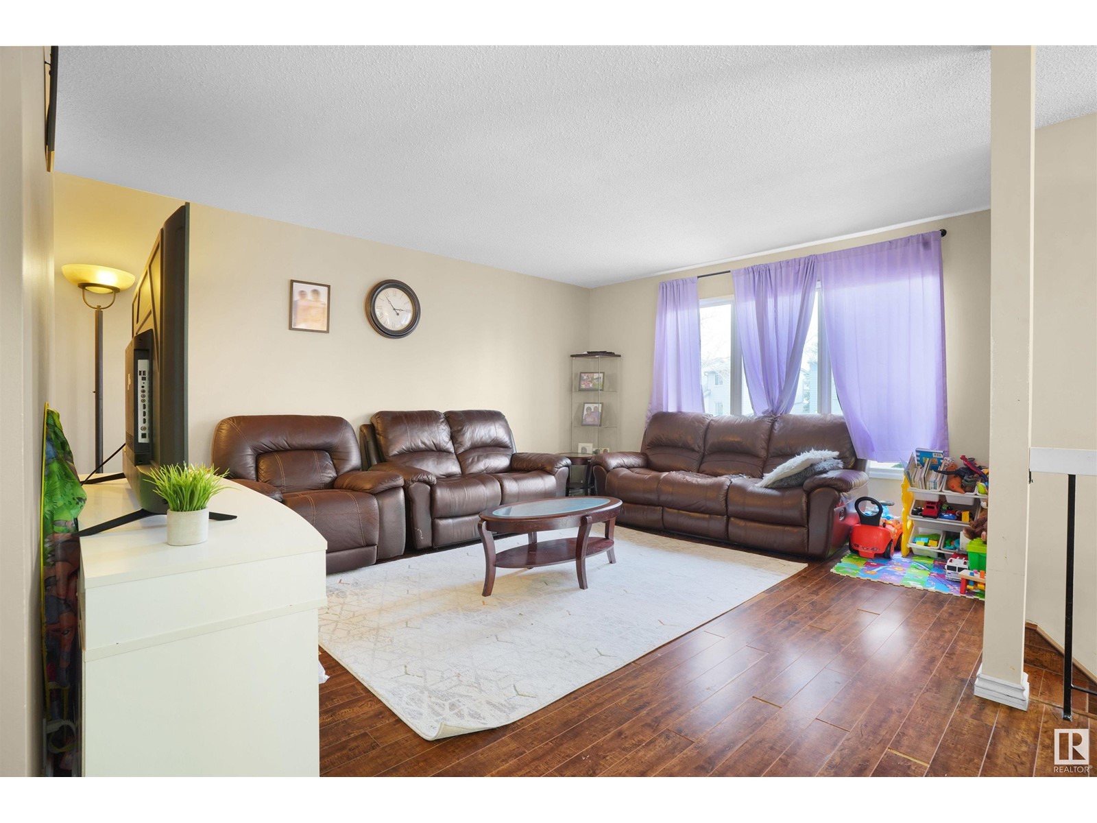 14204 32 ST NW NW