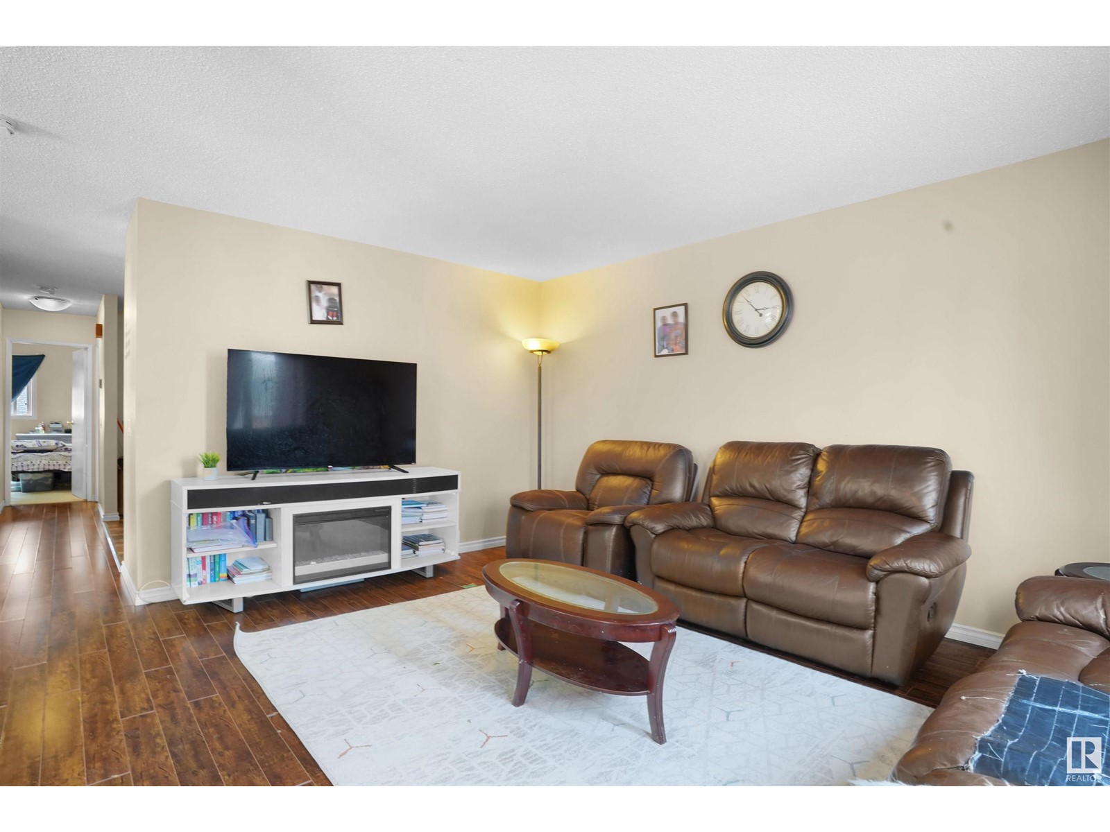 14204 32 ST NW NW