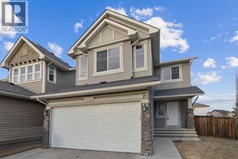 327 Panamount Point NW Calgary AB T3K0H6