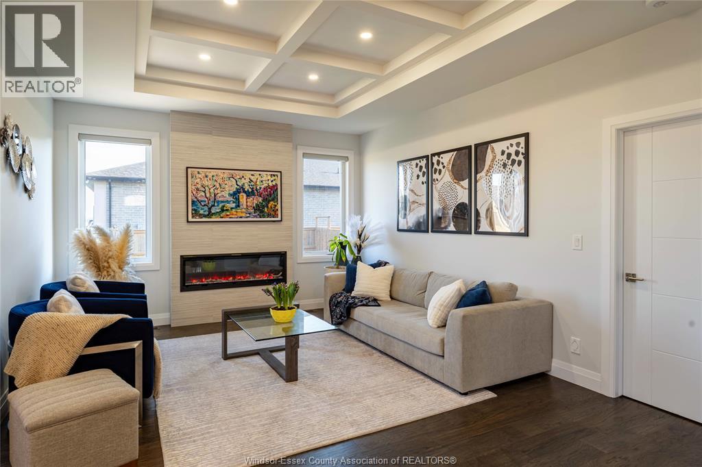 2 SUMMERVILLE AVENUE
