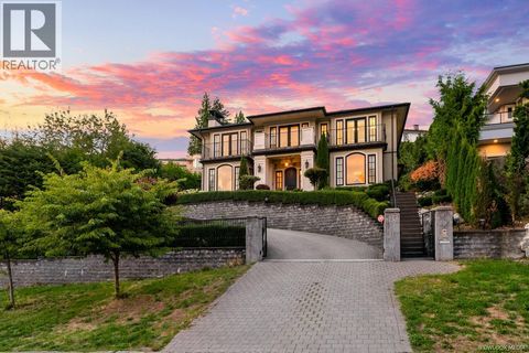 1485 CAMELOT ROAD West Vancouver BC V7S2L9