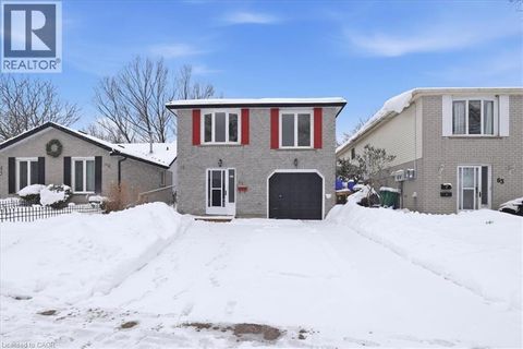 67 OLD CARRIAGE Drive Kitchener ON N2P1H5