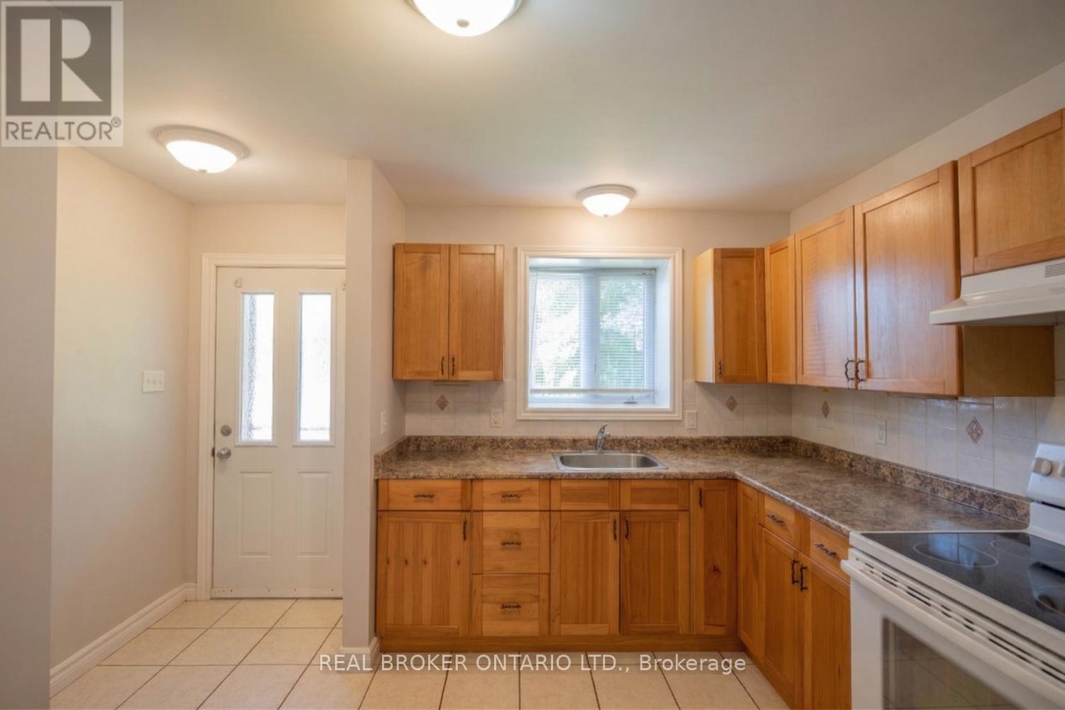 1 - 341 NEW STREET E