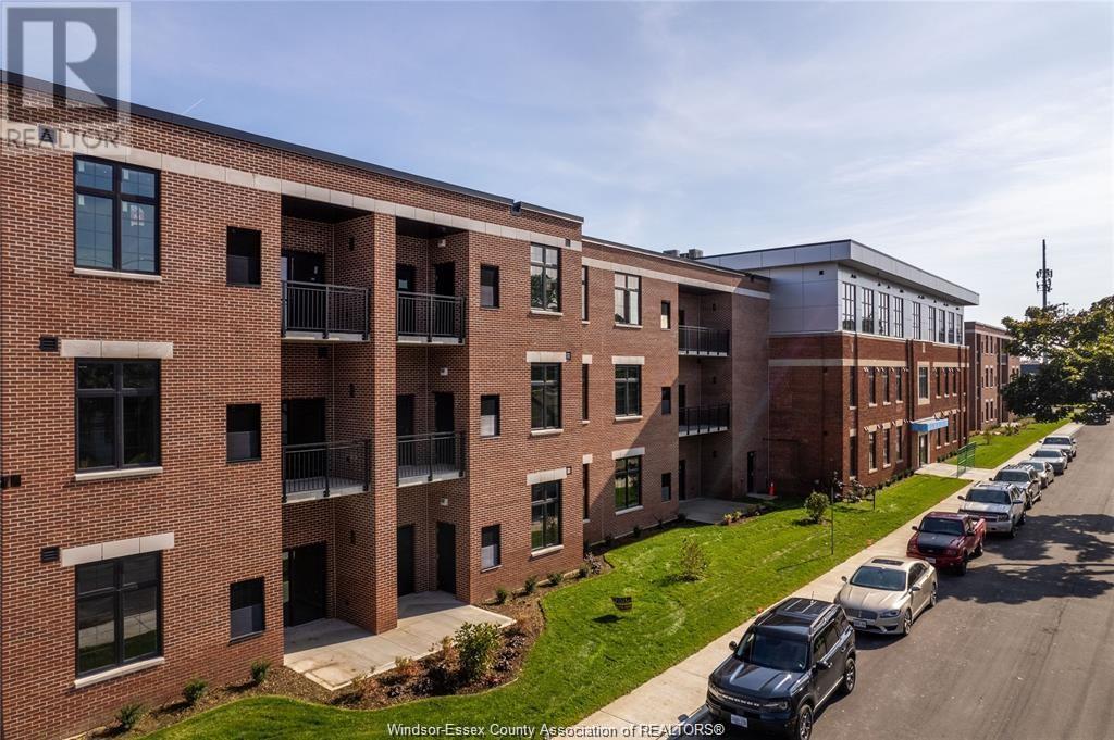 1370 ARGYLE Unit# 211