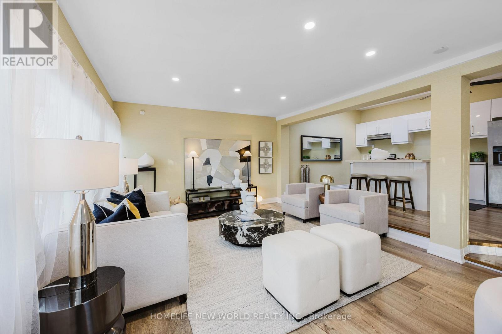 8&12 MAC AVENUE
