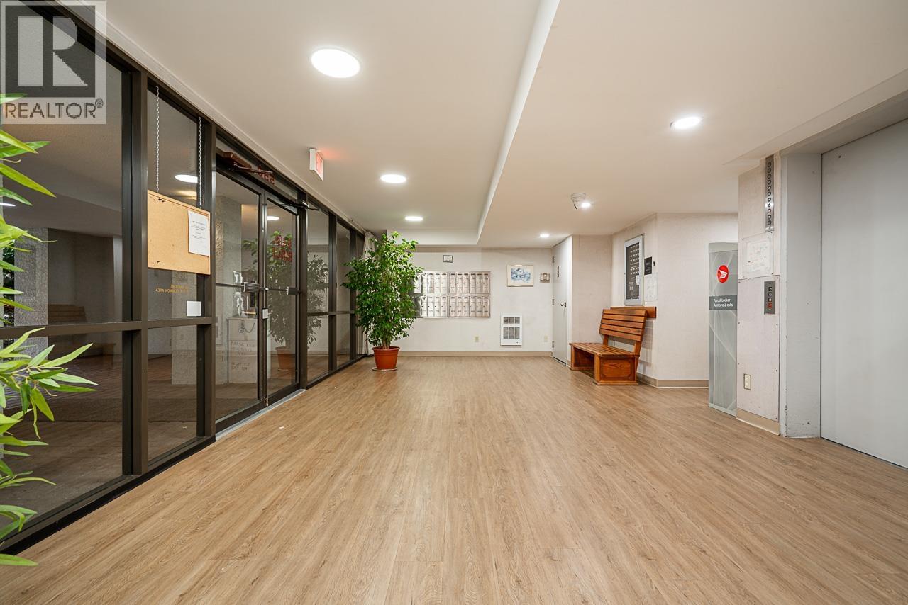 201 550 EIGHTH STREET