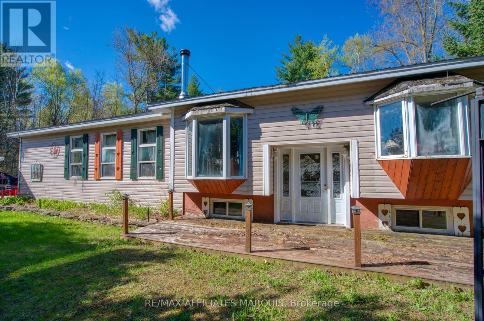 Photo 1 of 26 — 641 HARPER ROAD, Tay Valley, ON K7H3C9