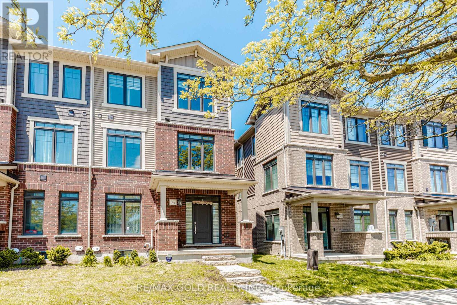 147 HIBISCUS LANE