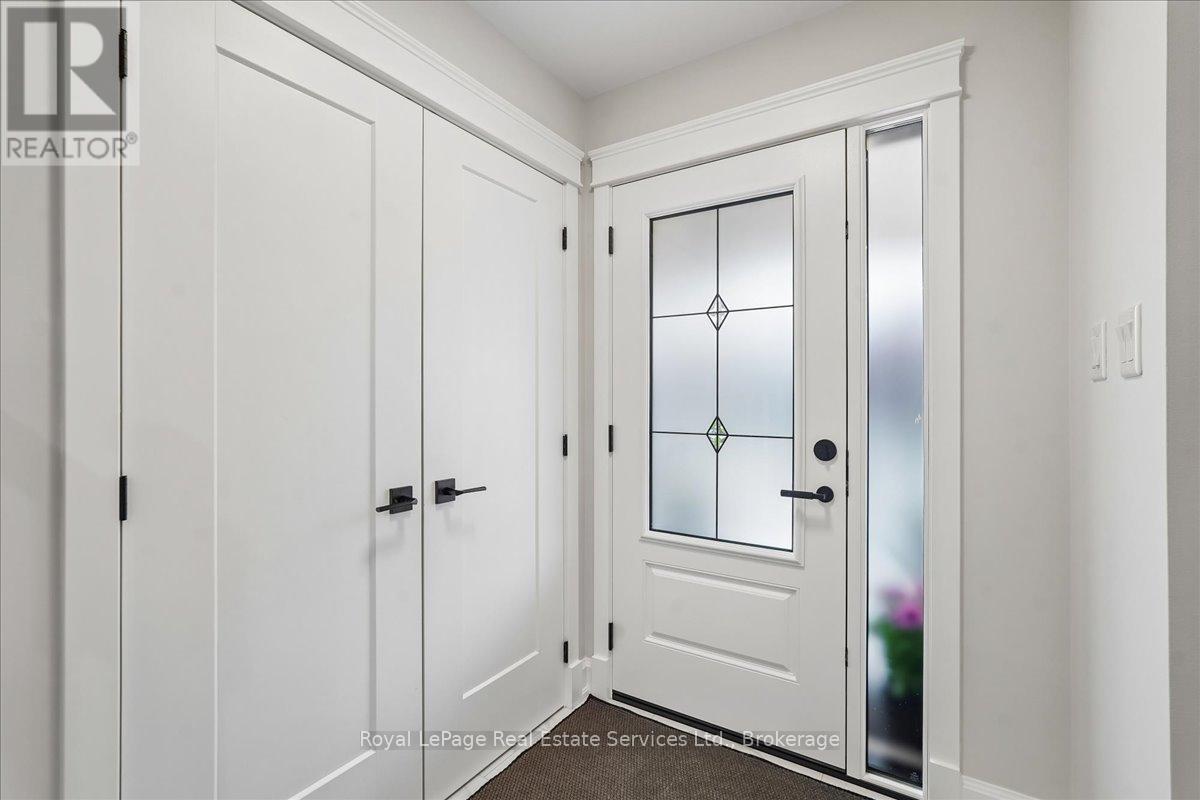 2347 HOLLYBROOK DRIVE