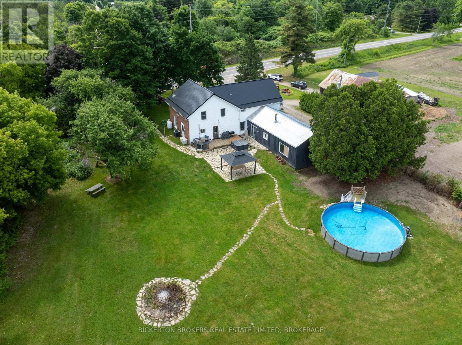 1454 COUNTY ROAD 2 ROAD