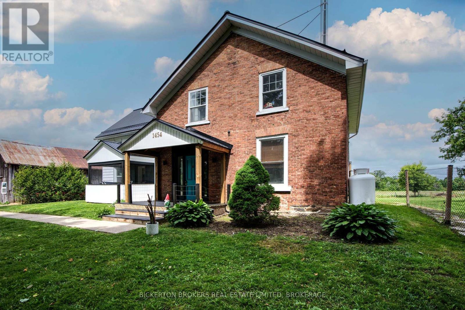 1454 COUNTY ROAD 2 ROAD