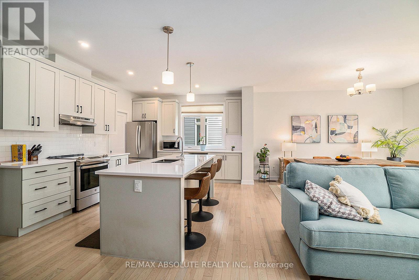 29 MAC BEATTIE DRIVE S