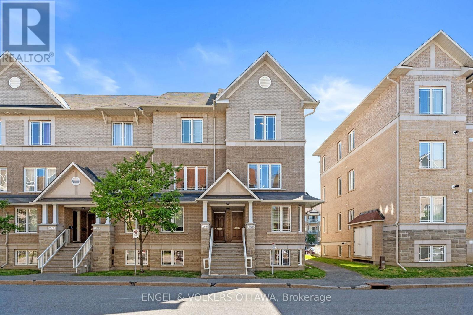 262 PASEO PRIVATE