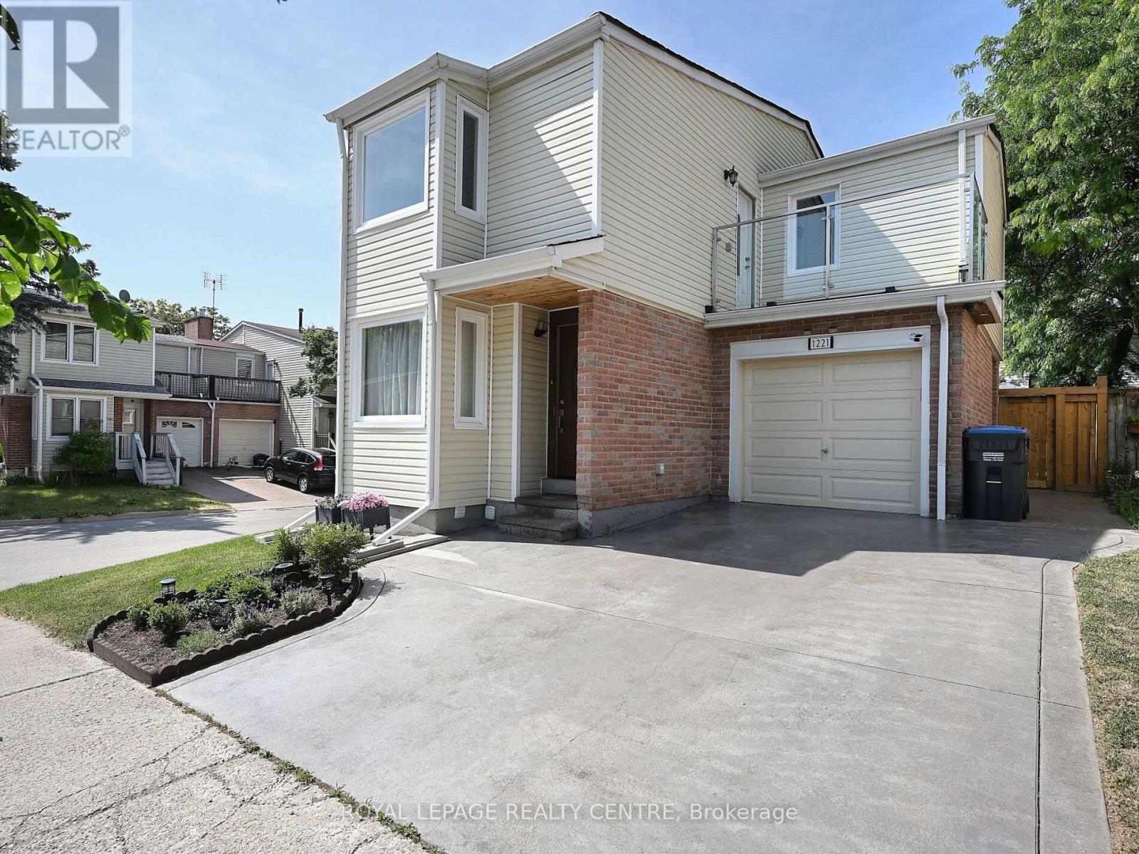 1221 KOS BOULEVARD