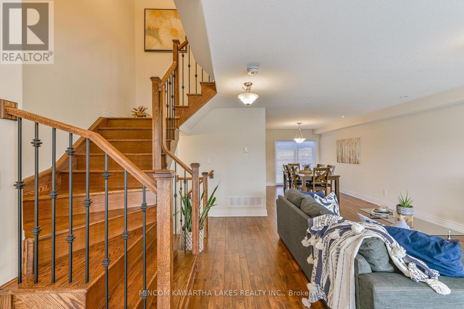 849 BROADWAY BOULEVARD