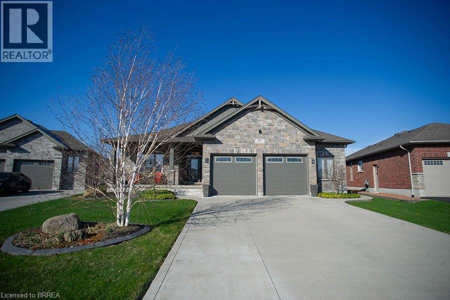 87 ALLANDALE Crescent