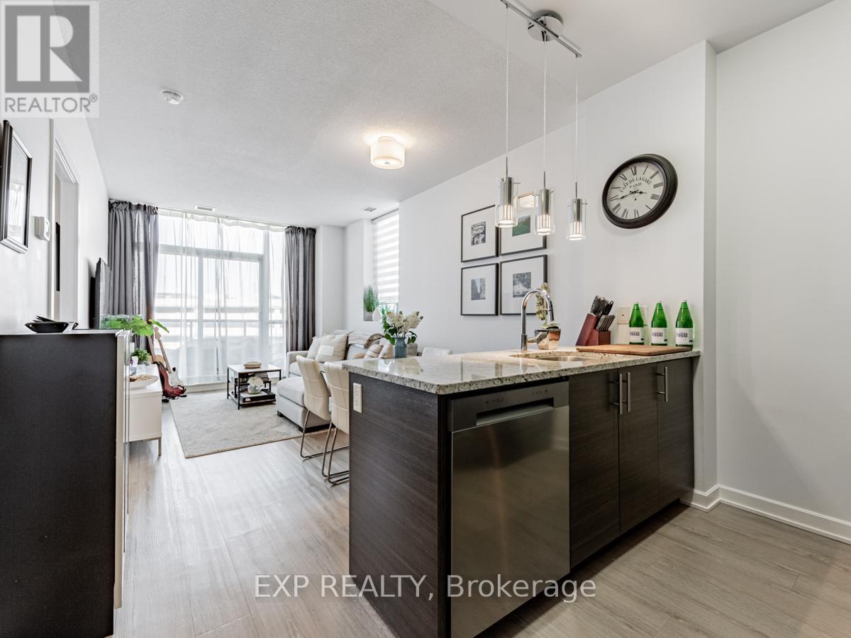 316 - 70 FOREST MANOR ROAD
