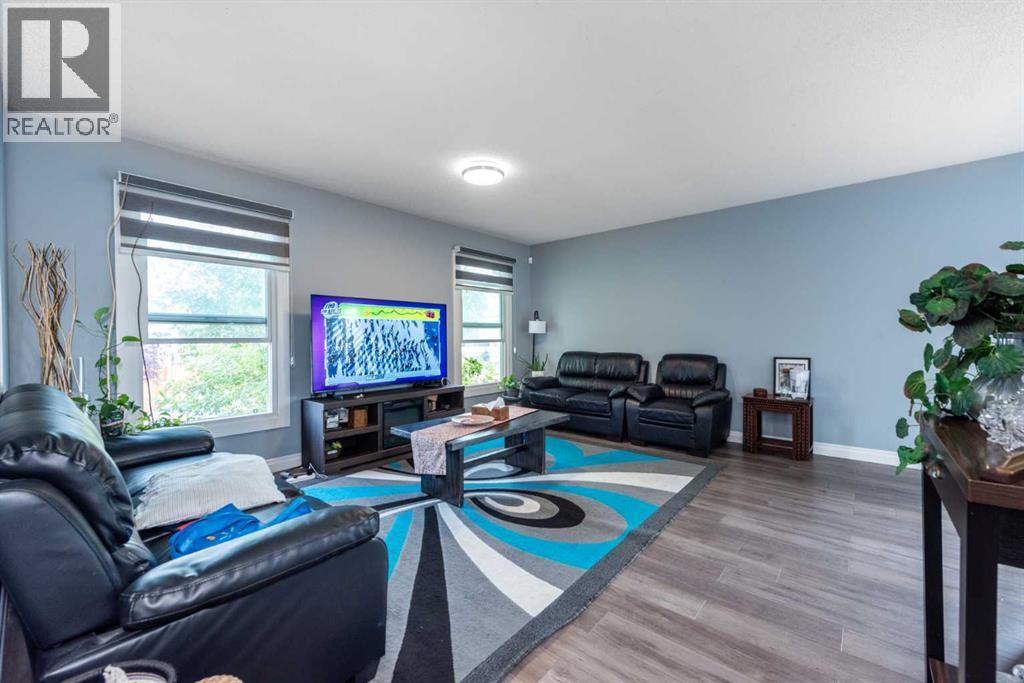 100 Whitehaven Road NE