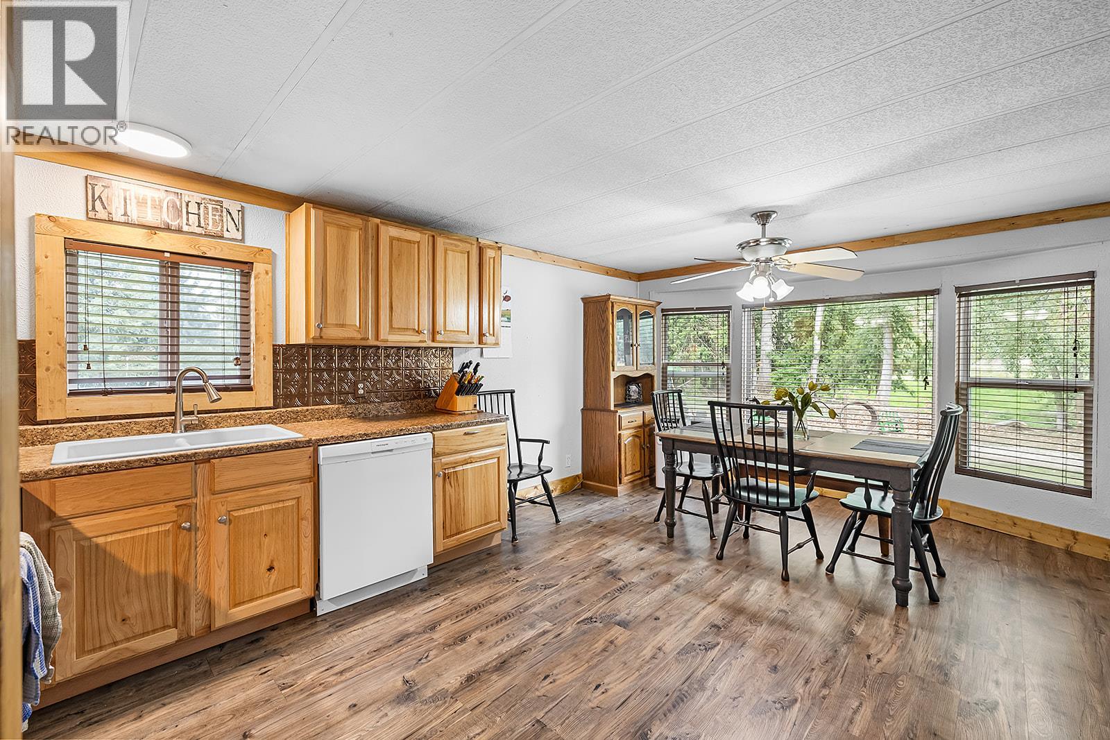 1077 Goat River South Road