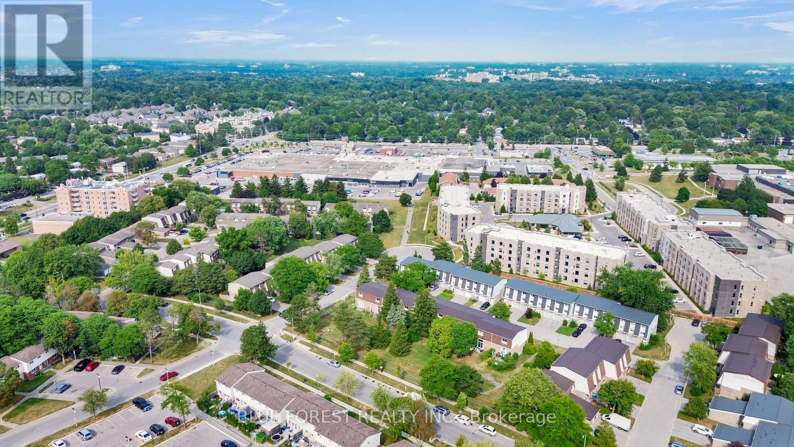 UNIT 6 - 40 FAIRFAX COURT E