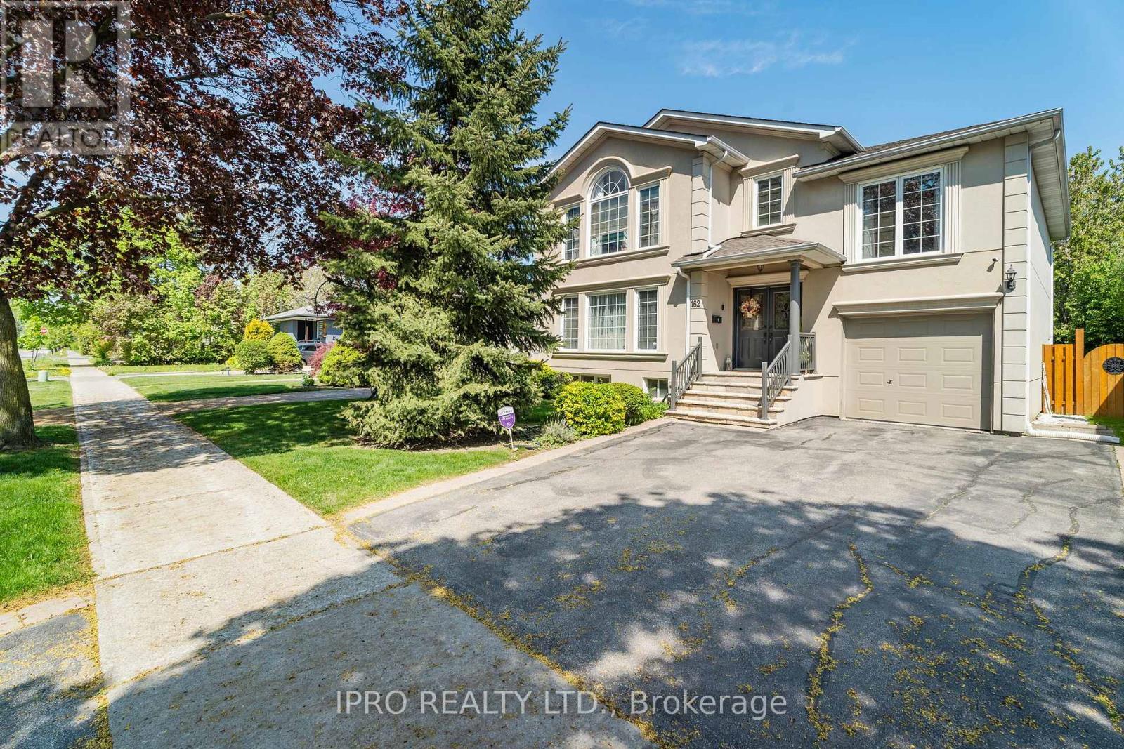 162 GOULDING AVENUE